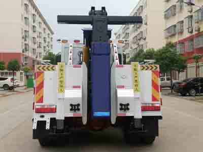东风D9拖吊连体清障车（轴距5米3）